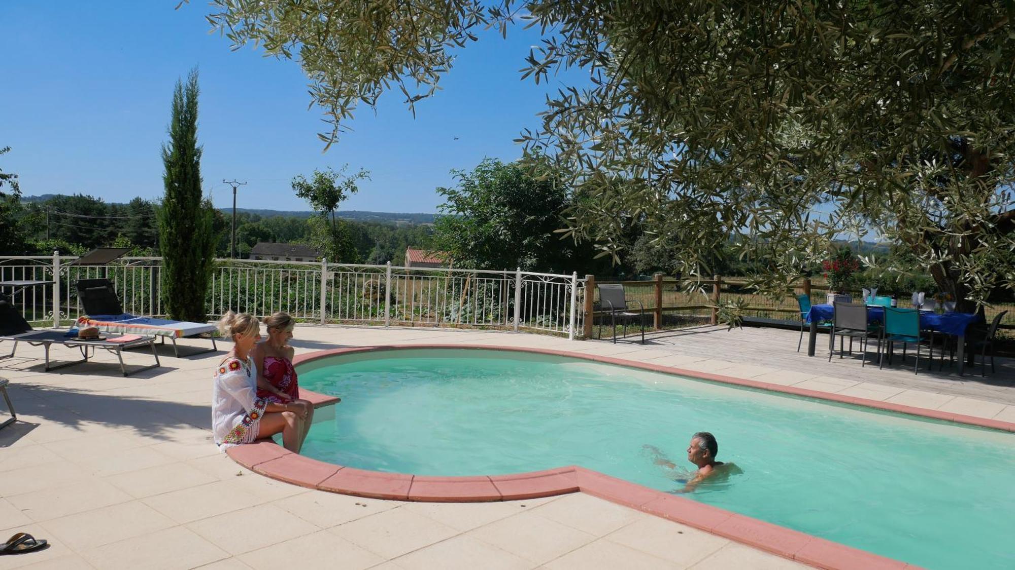 Les Gites De Bellevue Nueil-sous-les-Aubiers Εξωτερικό φωτογραφία